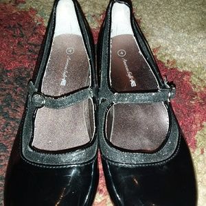 Girls formal shoe